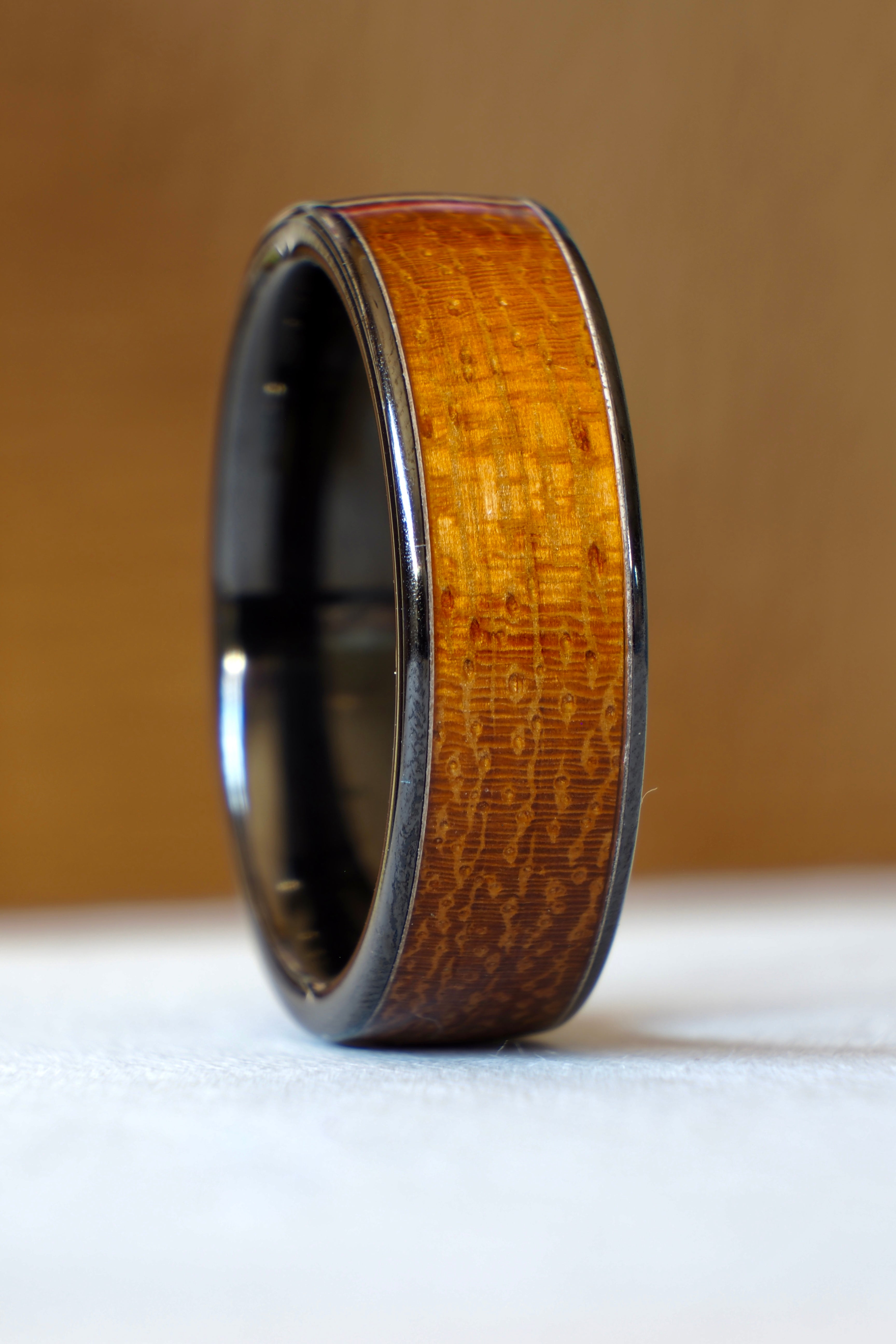 Iroko + Ceramic