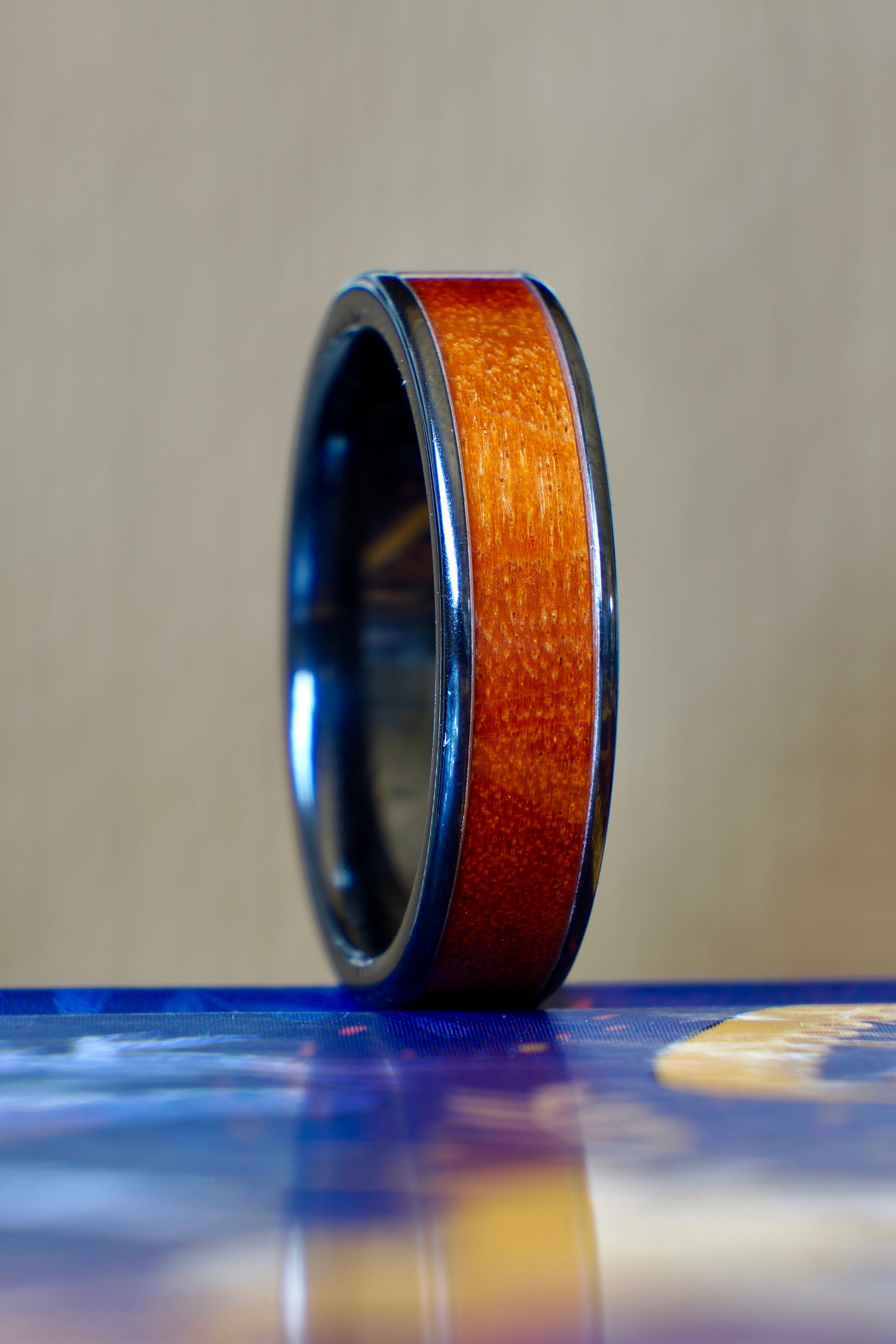 San Domingo Rosewood + Ceramic