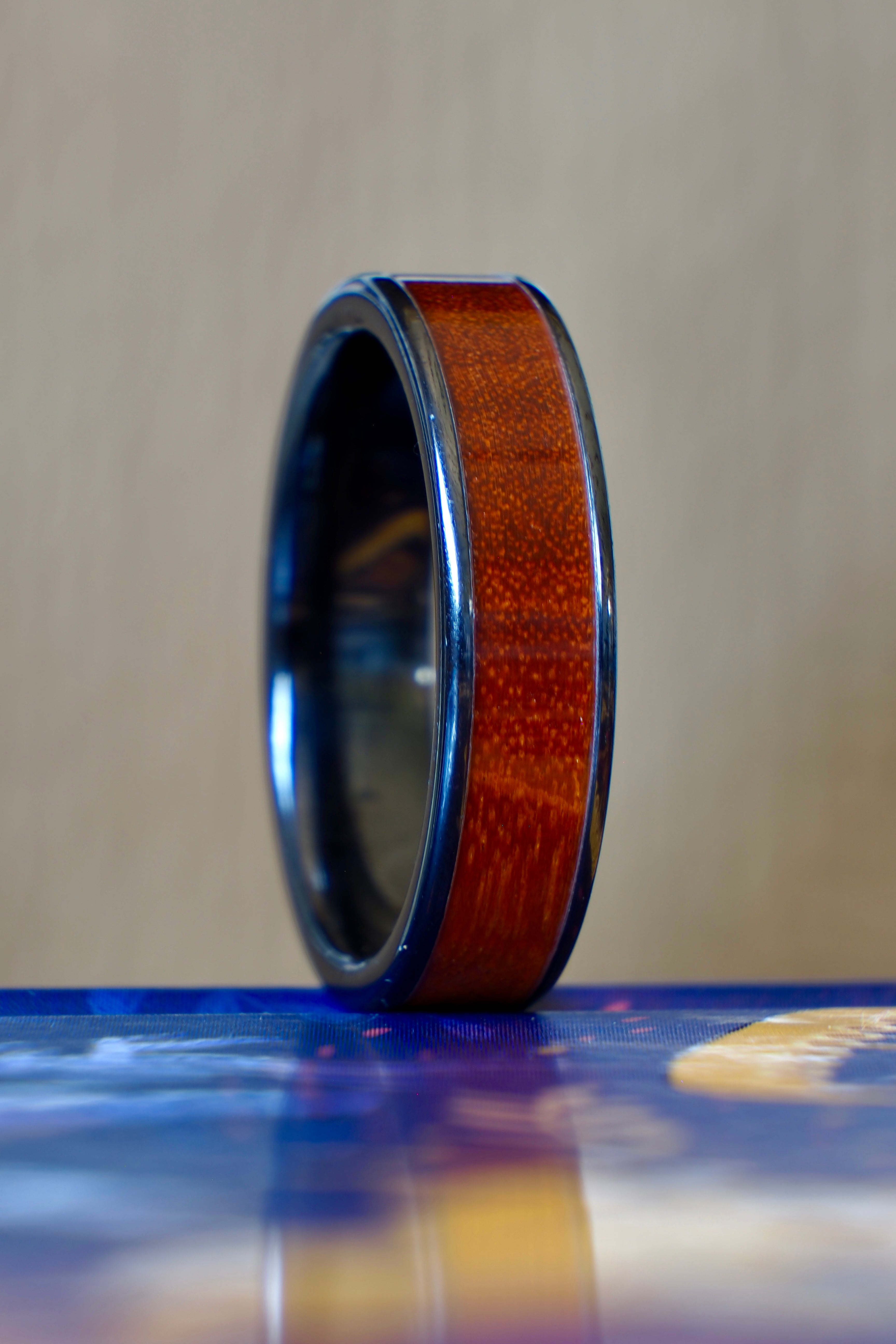 San Domingo Rosewood + Ceramic