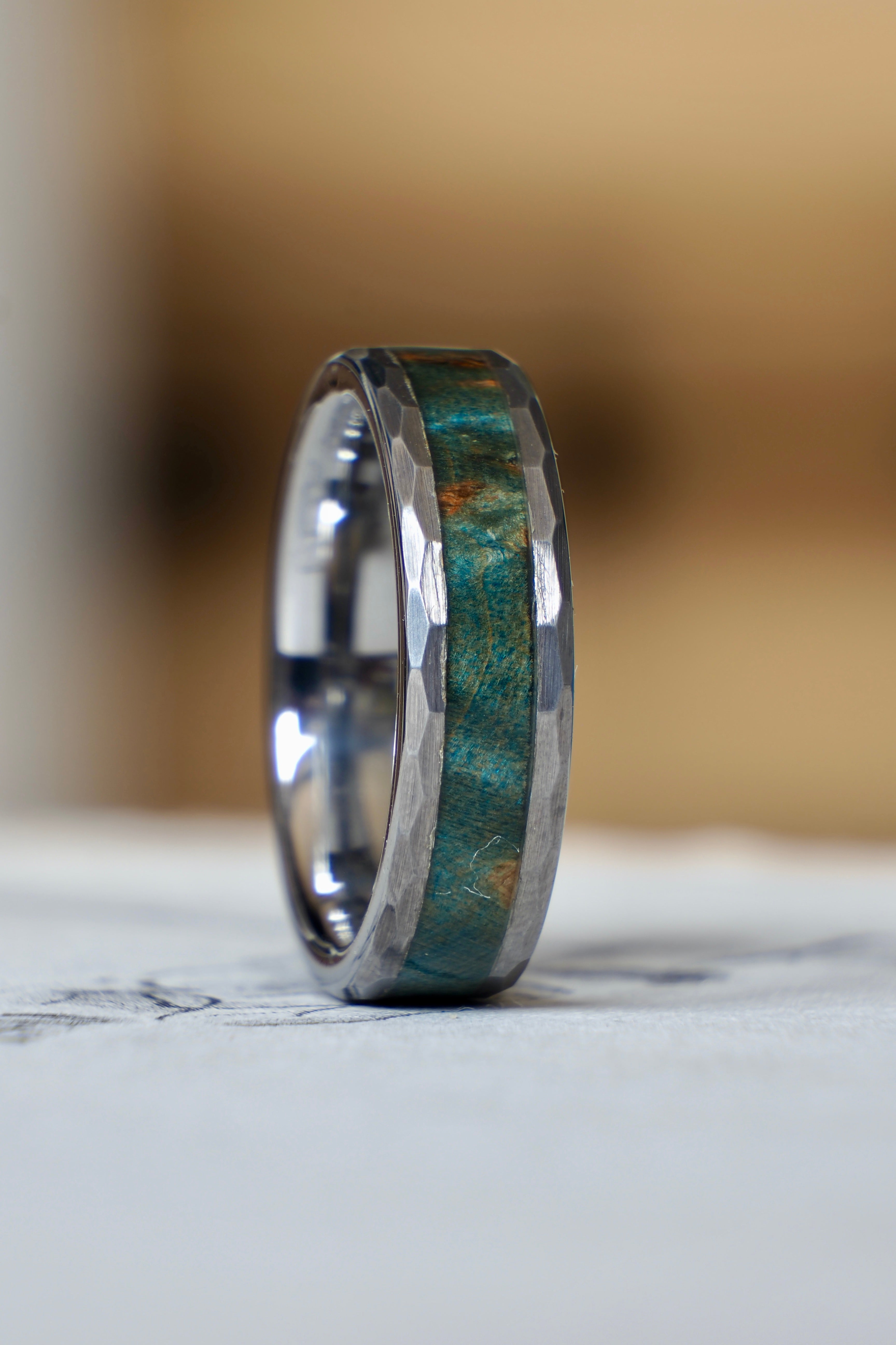 Birch + Faceted Tungsten