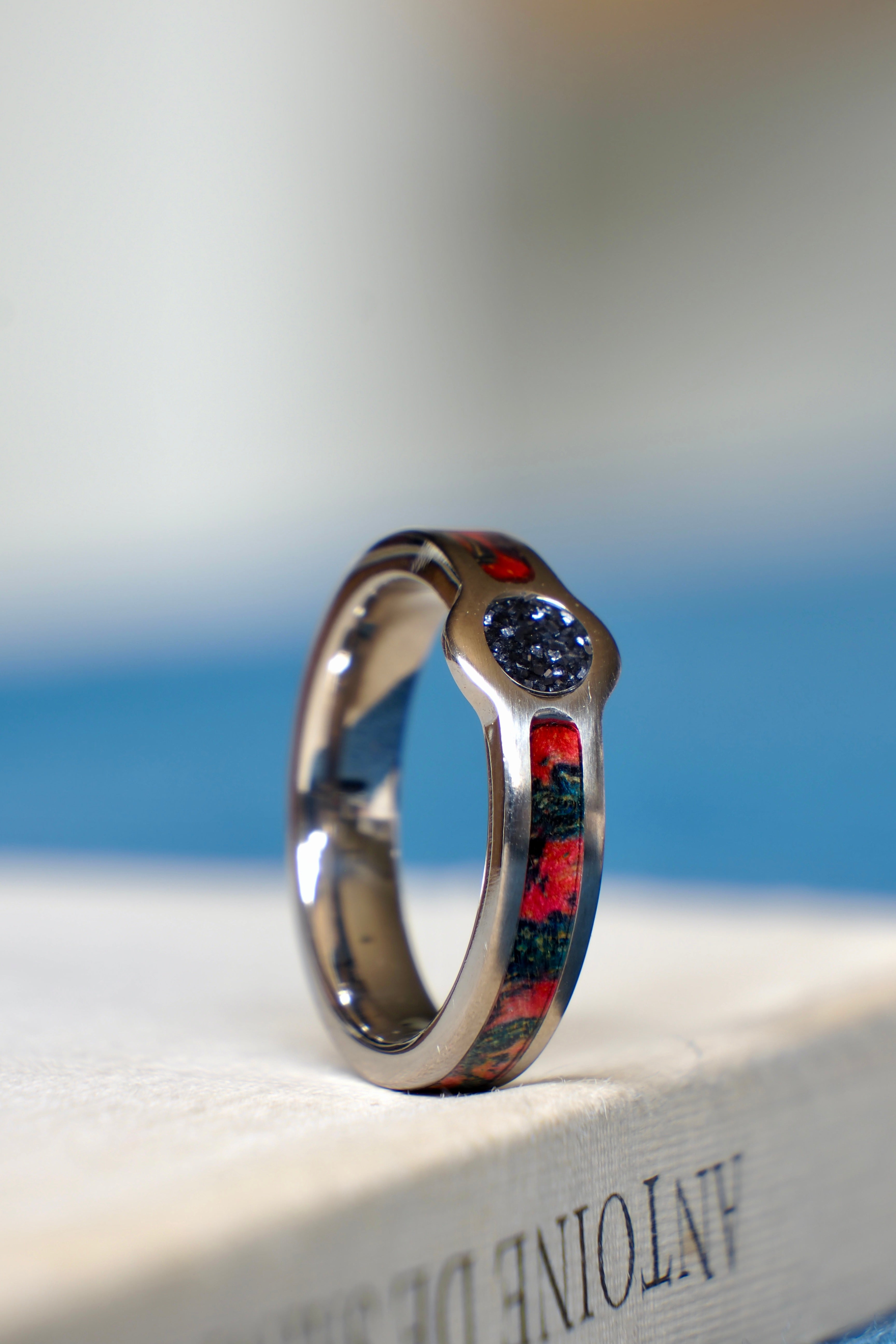 Box Elder & Hematite + Titanium