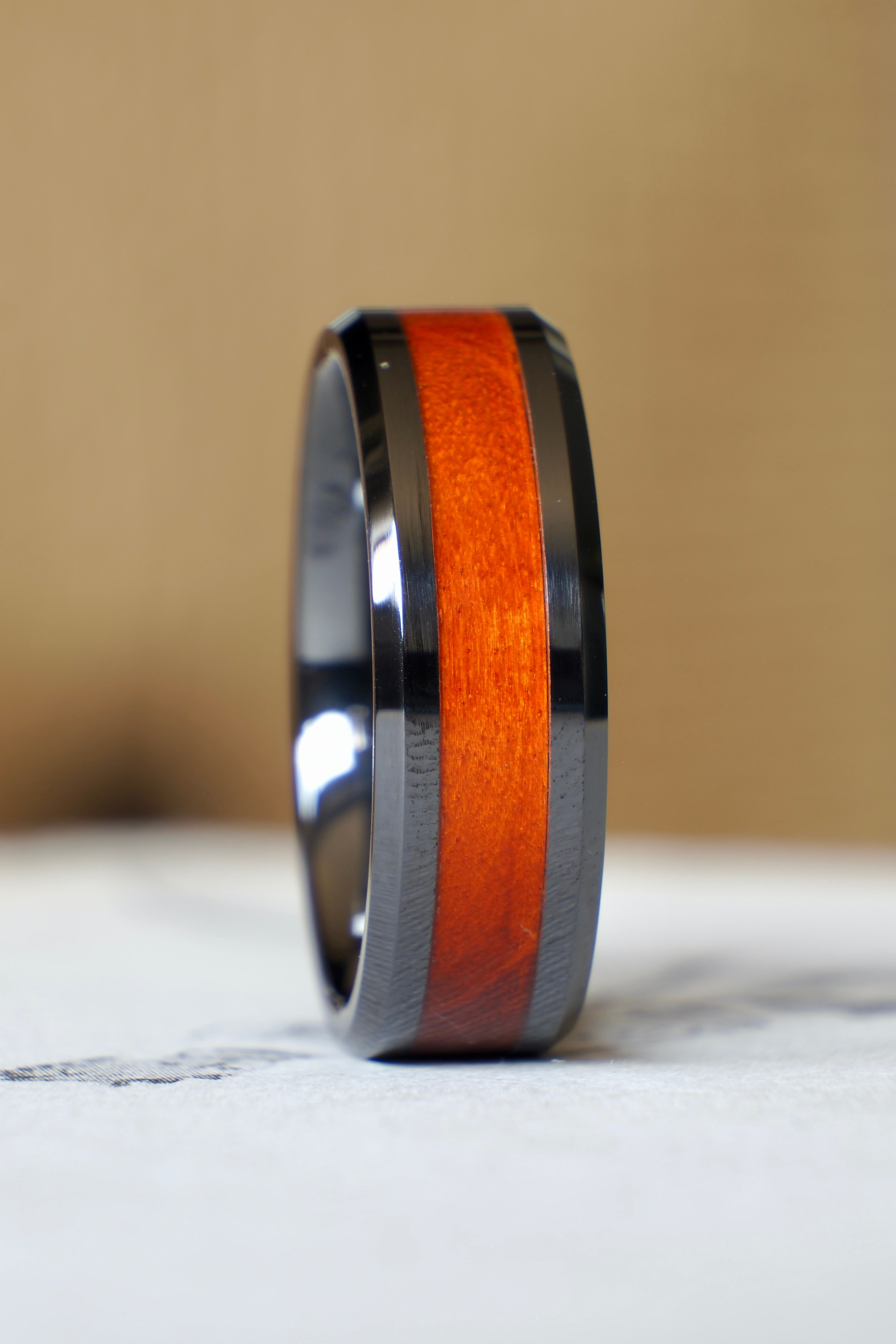 San Domingo Rosewood + Ceramic
