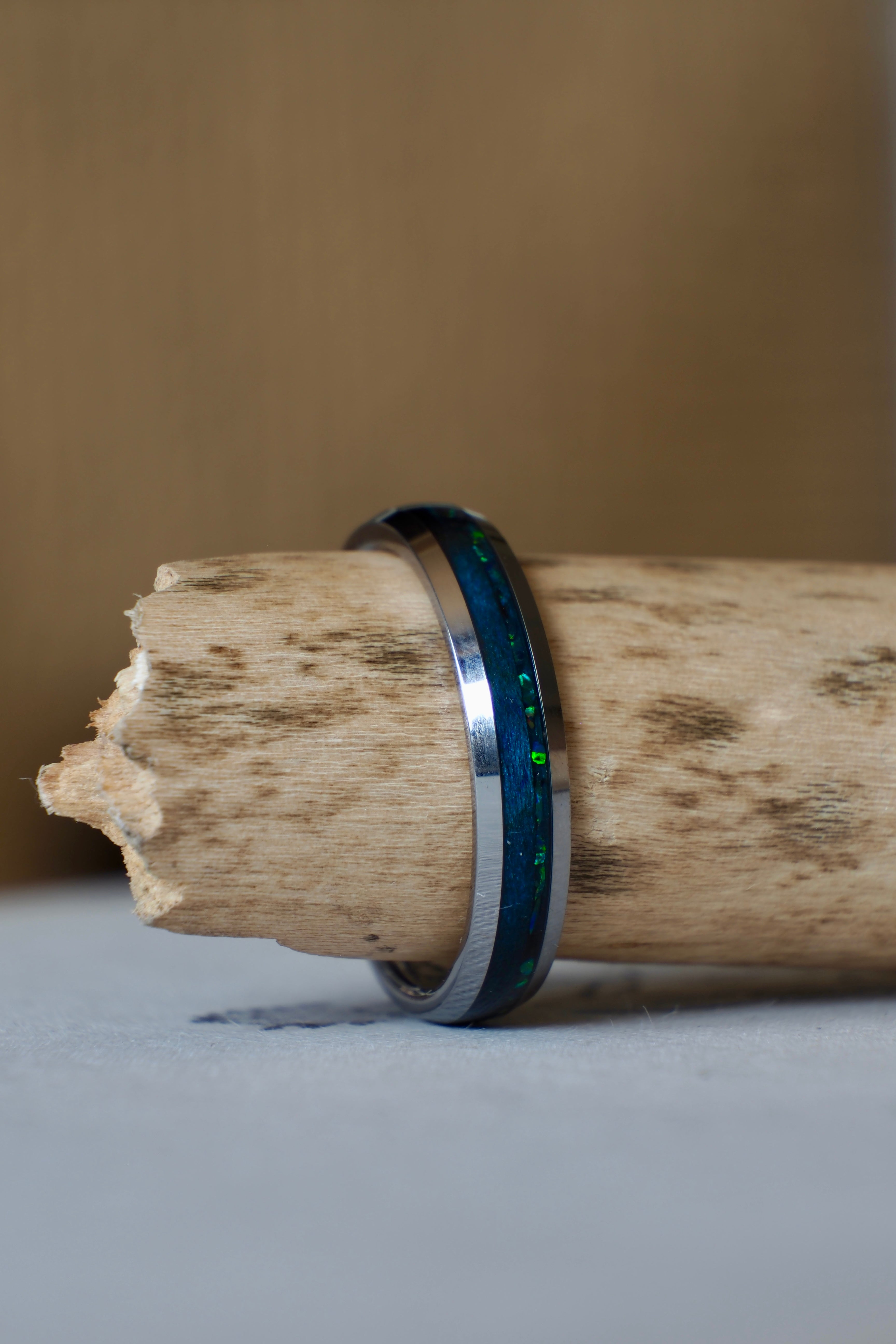 Basswood + Tungsten & Bello Opal