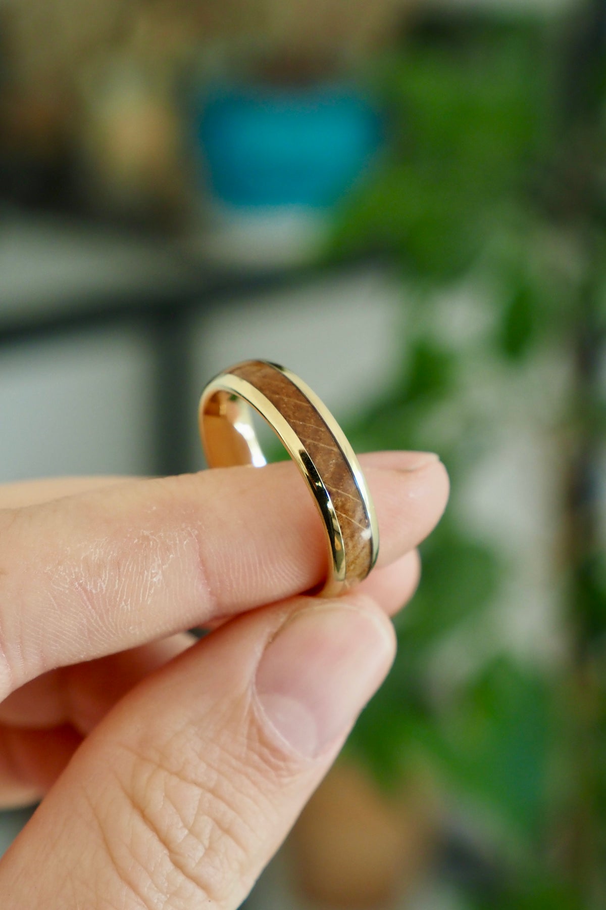 Oak + Gold Tungsten