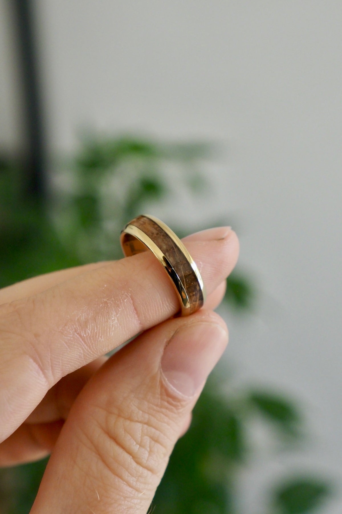 Whiskey Oak + Gold Tungsten (Engraved)